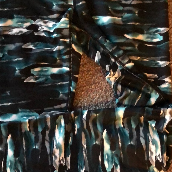 Fabletics Printed Leggings XS - Picture 6 of 6